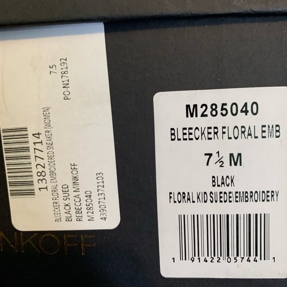 🌴 New REBECCA MINKOFF Bleecker Floral Embroidery SNEAKERS 7.5 Black Suede NWT - Picture 7 of 9